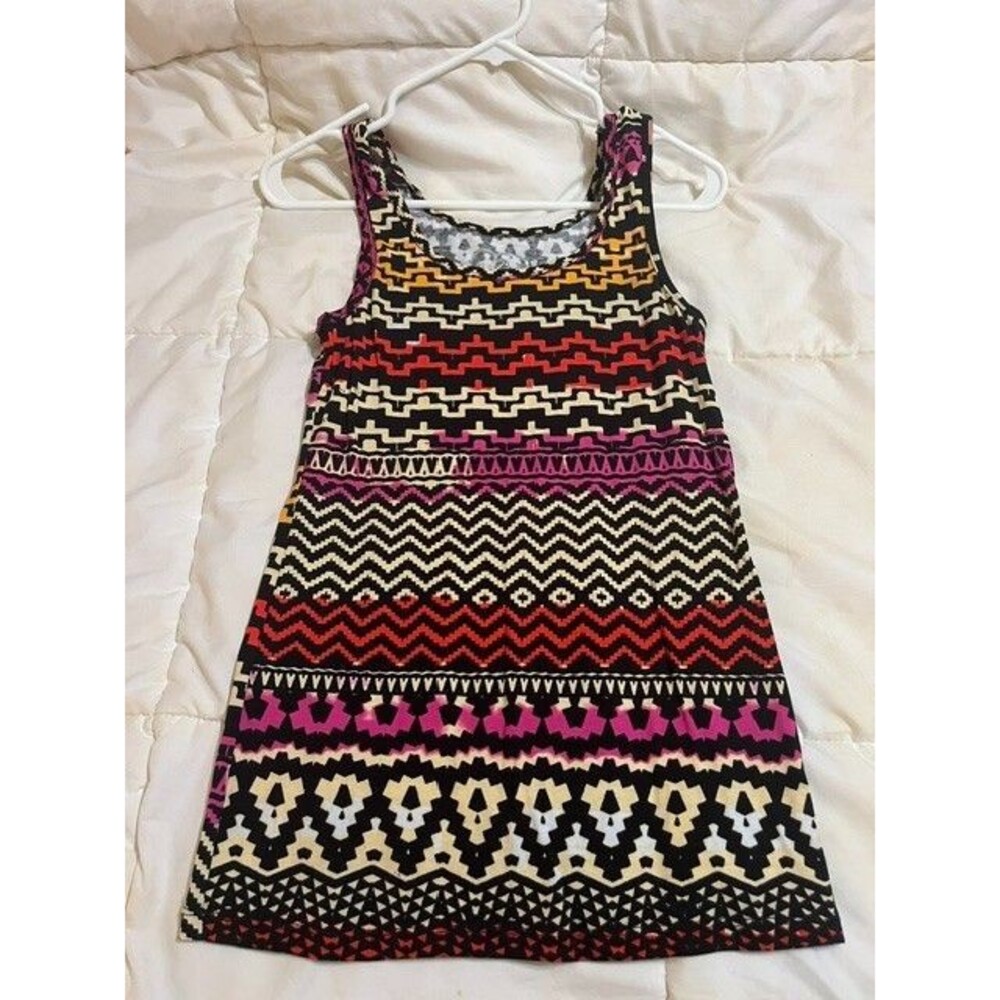 Rue21 Tribal Geo Sleeveless Shirt – Size M